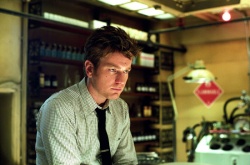 Sam Foster (Ewan McGregor) - STAY